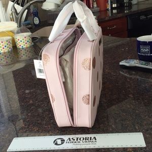 NWT, Kate Spade toiletry bag